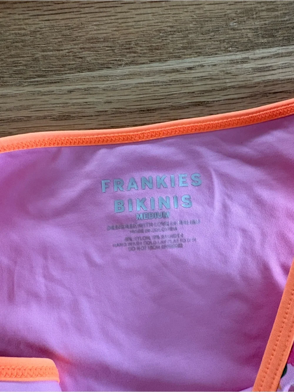 Frankie’s bikinis set